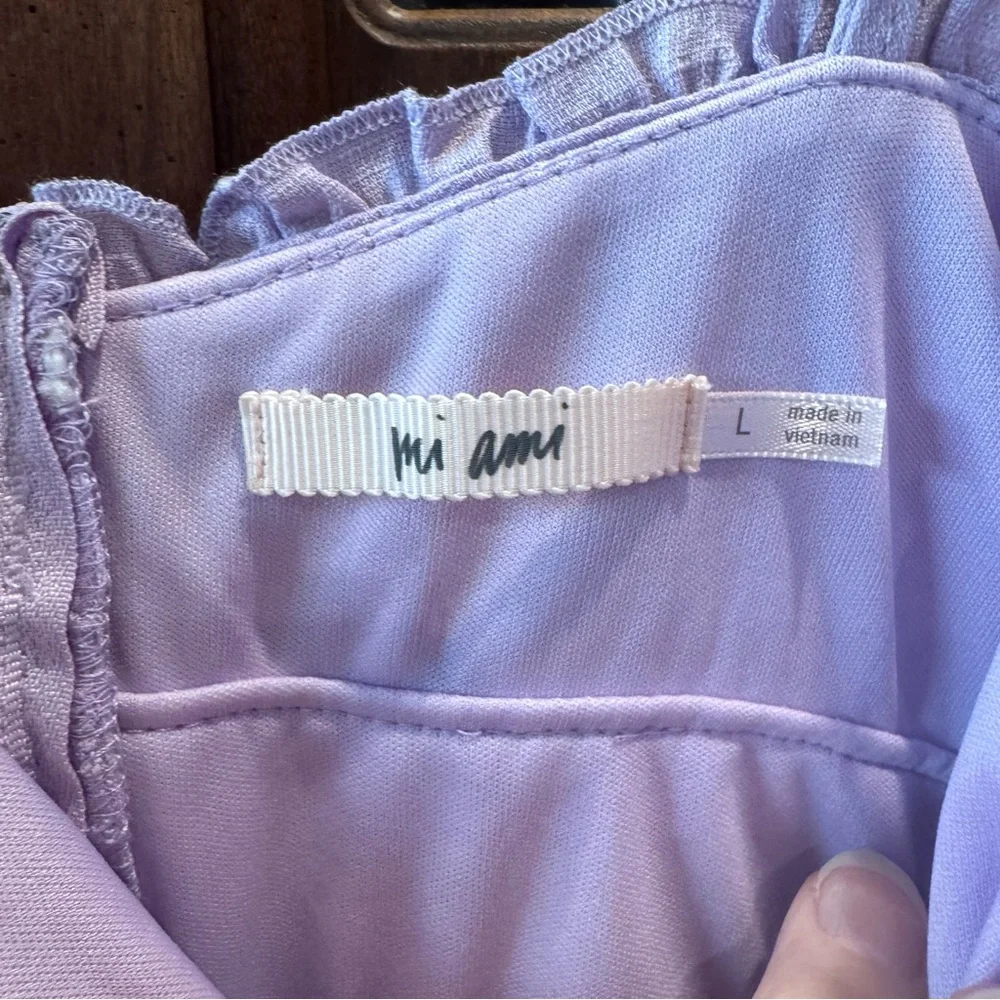 Mi ami‎ Spaghetti Strap Lavender Shorts Romper, Flirty Ruffles, Size L